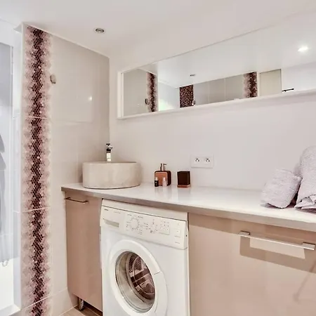 Studio Modern Cozy 4 Personnes Apartment *